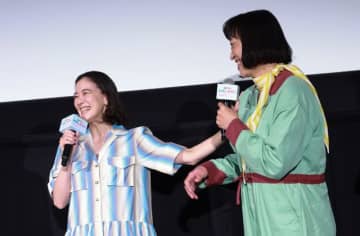 蒼井優＆しずちゃんは“山里ファミリー”、その心は相方が一緒
