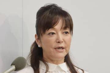 岩崎宏美〝ぱっつんヘア〟の裏にモラハラ被害「中学３年生だったからすごく傷付いた」
