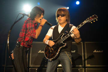 B’z松本孝弘、主催イベントを“体調不良”でドタキャン…懸念される“働き過ぎ”問題