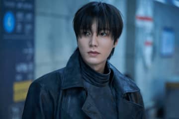 『全知的な読者の視点から』イ・ミンホの変貌、圧倒的存在感のスチール公開