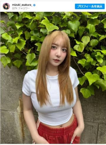 “ミスヤングマガジン”美女23歳、突然の“イメチェン”に大反響