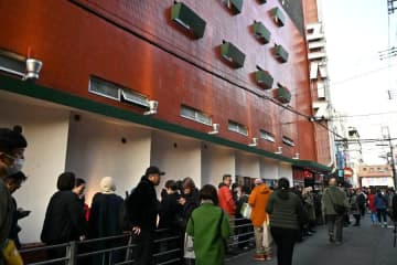 ７月閉館「味園ユニバース」まだ間に合う、ジャンルレスの祭