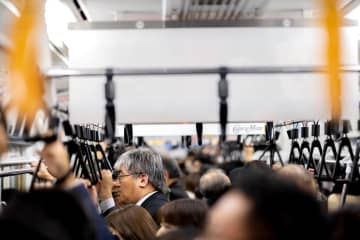 「満員電車で年収アップ？」通勤時間で年収を上げる5つのライフハック　通勤時間を"浪費"から"投資"へ