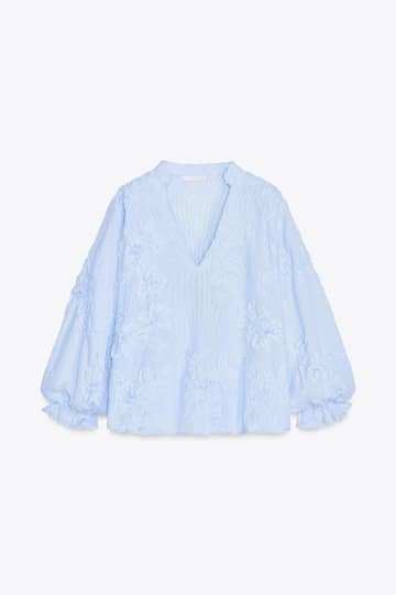 【ZARAのブルー】が可愛い！ 大人の1軍♡「爽やかトップス」