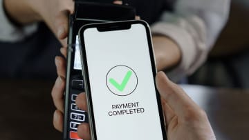 スマホ決済で「あったらいいな」と思うサービスとは？男女別の違いも明らかに