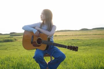 Anlyの新曲「ニヌファブシ」、楽曲配信スタート