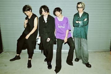 「もっと早く発表出来たんじゃない？」人気ロックバンドが公演延期…2回連続“前日発表”の運営に集まる疑問の声