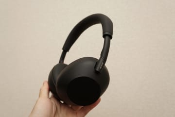 ソニーの革新的ヘッドホンレビュー！ 人気だった前モデルと比べてどう？