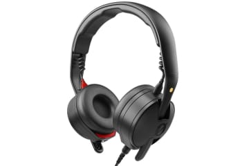 RODE、耐久性／遮音性にも力を入れたオンイヤーヘッドホン「NTH-50」