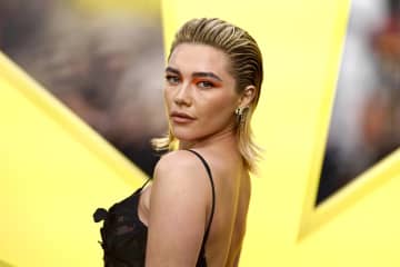 世界中にポジティブマインドをもたらす！フローレンス・ピューが放つ“パワフルな輝き”