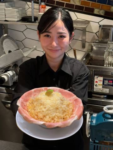 今夏、梅雨明けより五感で“ととのう”新感覚ラーメン【整～TOTONOI～】が新登場！“映えない”という贅沢を、ラーメン大戦争TOKYO水道橋店にて限定販売！　“矛盾の体験”から、食べ進めるほどに心と体が“ととのう”新感覚ラーメン。視覚では伝わらない、五感で味わう“映えない”という贅沢を、ぜひご体感ください！