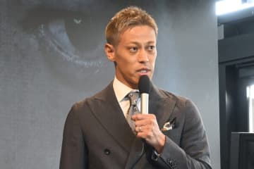 ３９歳誕生日の本田圭佑　現役続行に改めて意欲「体が持つ限りは」