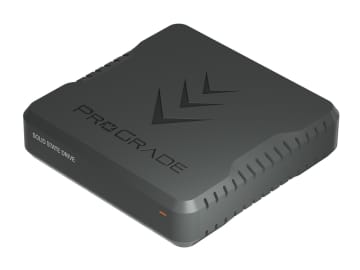 ProGrade Digitalの外付けSSDに小型モデルが追加　カードリーダーとサイズをあわせた「PG10.5 Pro Mini USB4 SSD」