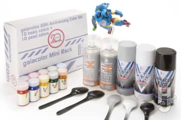 ガイアノーツ定番塗料が缶スプレーに！新登場の「サーフェイサーエヴォスプレー」「Ex-シリーズスプレー」の性能を実践検証【月刊工具】