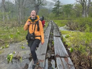 【4年半で登った山は600座以上】人気の外国人登山YouTuberが見た「雨の尾瀬」の魅力とは