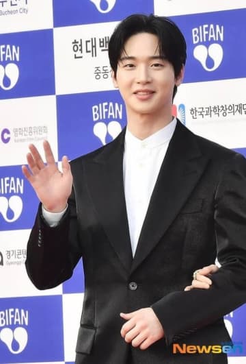 チャン・ドンユン、監督として手掛けた長編映画「麹」が富川国際ファンタスティック映画祭でノミネート