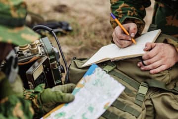 黒島伝治の『明治の戦争文学』あらすじ紹介。多くの文豪は、戦争の現実にどのように向き合ったのか