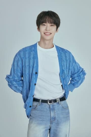 NCT ドヨン、2ndソロアルバム「Soar」を発売“悩みもあったがメンバーの言葉で安心できた”