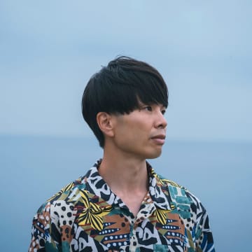 RADWIMPSドラマー・山口智史　“声で鳴らすドラム”で初のソロツアー開催へ～活動休止から10年『過去は変えられる』