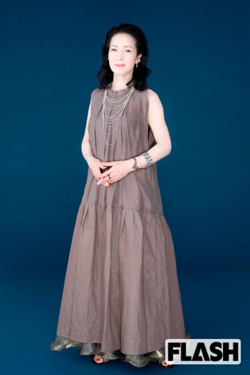 『坂本冬美のモゴモゴ紅白』・第7回／毎年はっきり覚えているのは、歌う順番や勝ち負けよりも “レンタル” 衣装のこと