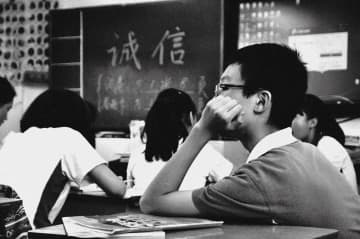 中国のうつ病の青少年、半数超に治療の遅れ―中国メディア