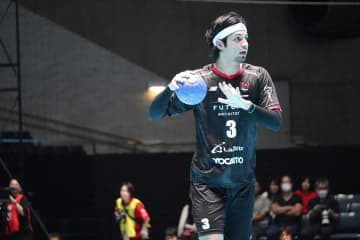 スター軍団・ジークスターがPO初戦に快勝　ファンに示した渾身ポーズ「一緒に戦っている」決勝まであと1つ【ハンドボール】