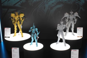「強殖装甲ガイバー」40周年企画展示が「スマイルフェス2025 東京」にて実施！【#スマイルフェス】figmaシリーズの最新アイテムや「ティタノマキア」とのコラボアイテムも登場
