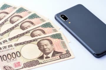 スマホ代がプラン変更で「月8500→5000円」になると聞いたけど、Wi-Fiや電気もまとめると“抜け出せなくなる”って本当ですか？ 月3000円安くなる代わりの「落とし穴」とは