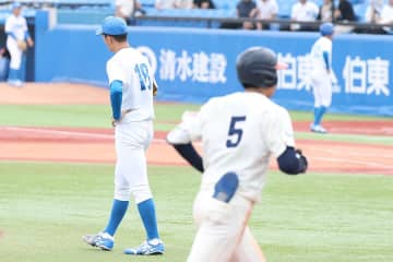 青学大、大会史上初の3連覇逃す　東北福祉大が猛打爆発…3年佐藤が特大弾＆4安打