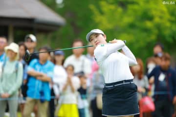 ＜中間速報＞小祝さくらが単独首位　神谷そら、高橋彩華1差追走