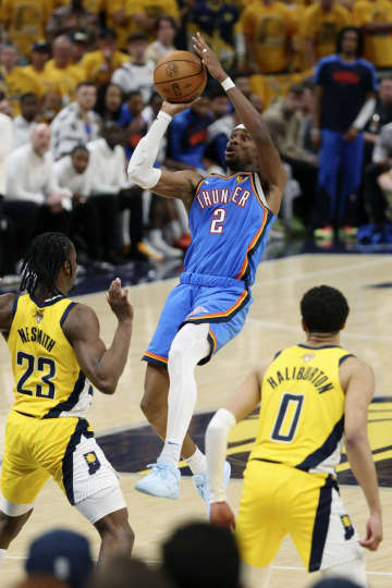 NBA決勝、サンダー勝ち五分に　ペーサーズとの第4戦