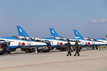 ブルーインパルスが1か月ぶりに飛行再開！基地上空訓練再開や次回イベントは？