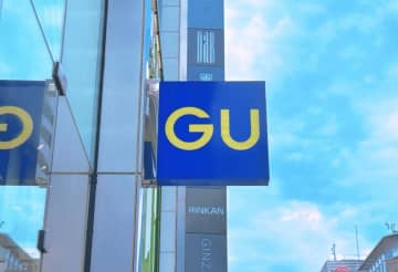 【GUのイチ推し新作バッグ】2WAYで高級感たっぷり！A4も入る便利サイズだよ♪（正直レビュー）