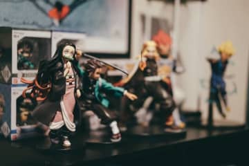 アニメゲーム関連のコラボ消費額、30代は年間6万円…他世代の倍近く多い理由とは