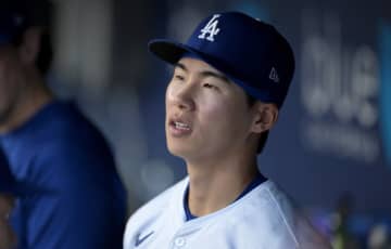 「韓国ダービー」ドジャースのキム・ヘソン不出場を母国メディア嘆く「拍子抜け」