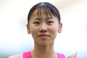 【陸上】久保凛　1500m大会新から一夜明け800mも順当に決勝へ「走るからには自分の自己記録」　総体近畿予選2冠に王手