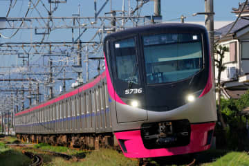 1泊2日で京王線を遊び尽くす！テーマパーク＆運転シミュレータ付きの「KEIOトレインルーム」を大満喫【ユータアニキの鉄道散歩】