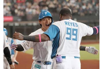 復帰即衝撃弾「軽ーく打って…」　新庄ハムに超朗報、今季1被弾左腕から…「明日から4番でしょ」待望論