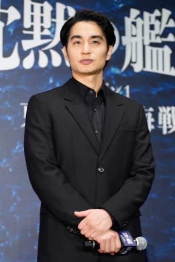【べらぼう】次郎兵衛役・中村蒼の撮影合間ショットに心配の声→「神妙な顔つき」「オンオフが真逆」