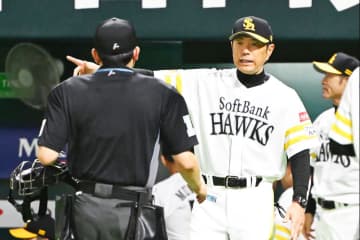 【ソフトバンク】小久保監督　今宮健太抹消へ…試合中に左脇腹負傷「しばらくは厳しい。治療に専念」