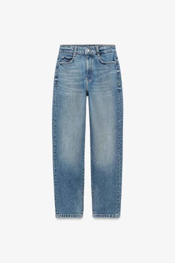 【ZARA】穿くだけでこなれる「最旬デニム」