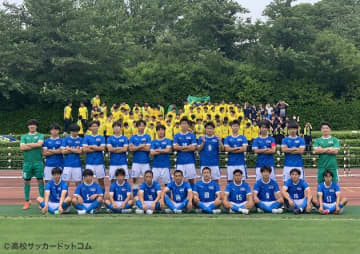 帝京、MF久保恵音の2発などで早稲田実業を4-0で下し2大会連続35回目の全国へ