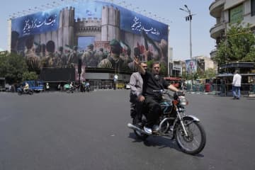 15日の米イラン核協議中止　攻撃下の交渉「無意味」