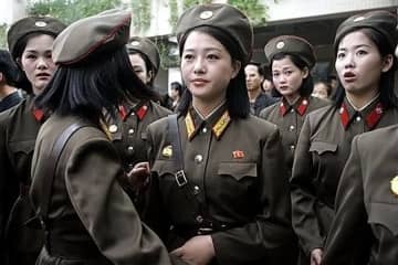 飢える北朝鮮軍、頼みの綱は金正恩…ではなく「兵士の実家」