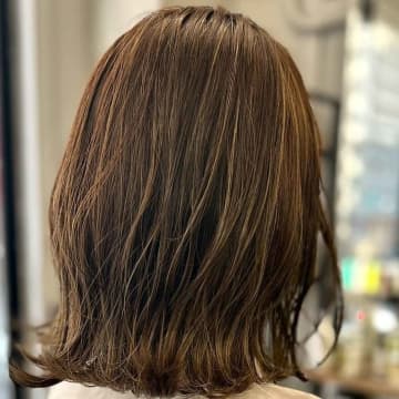 【50代の白髪】→「ハイライト」でここまで上品に隠せます♡