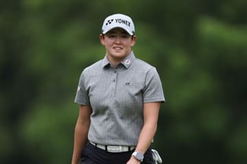 岩井明愛が24位で最終日へ「バーディがたくさん取れれば…」　“引退発表”のレクシー・トンプソンら6人が首位