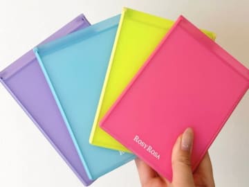 「本当の肌色ってこんなんだったんだ…」ロージーローザの“真実を映す鏡”ことリアルックミラーを覗いたら衝撃だったんだけど