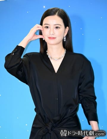 イ・ソジンとの“交際説”でも話題に。女優チョン・ユミ、9年間所属の事務所と別れへ【全文】