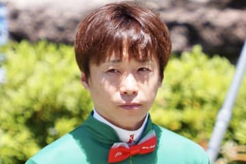 池添謙一騎手が落馬負傷…宝塚記念含む15日全レースで乗り替わり