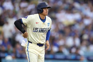 24＆25号の裏で…大谷翔平にまさかの“事態”　本人照れ笑いも「ロバーツ監督も心配そう」
